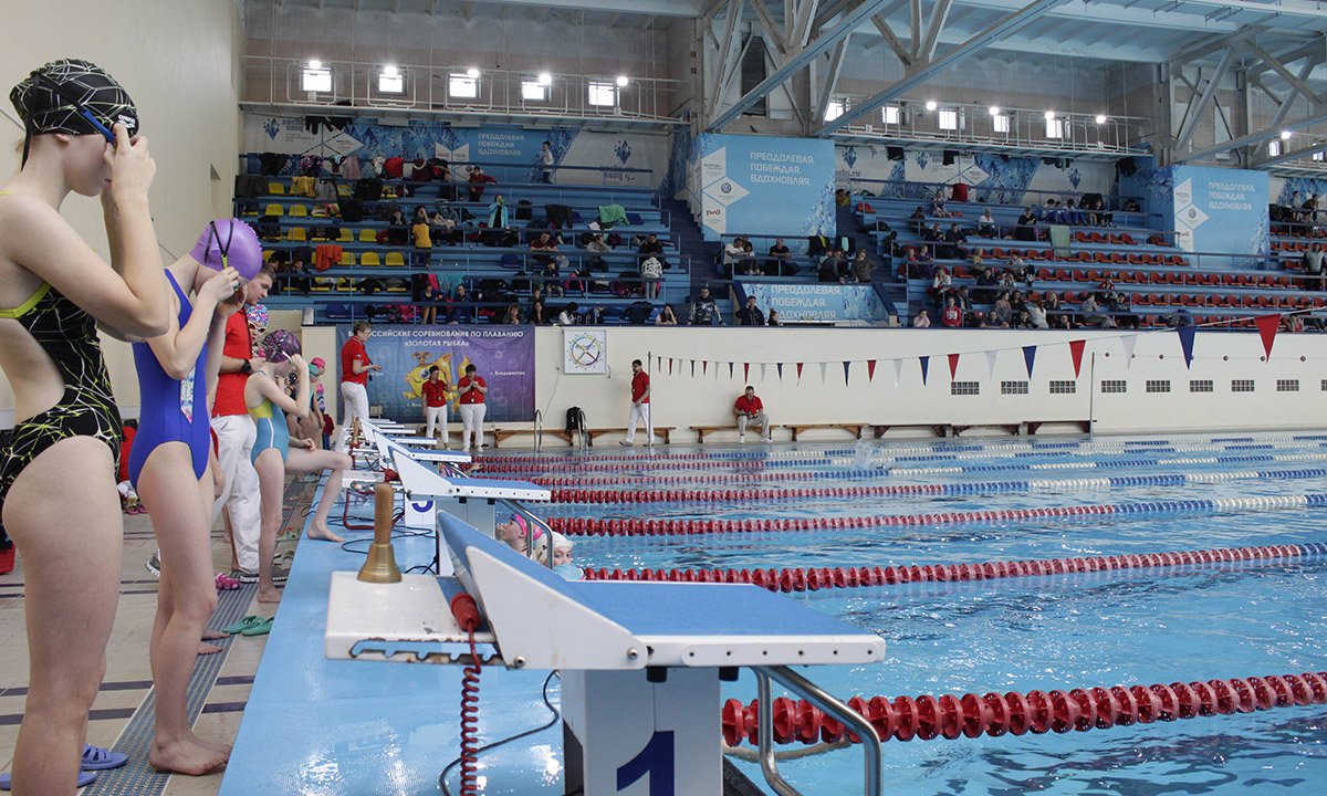 В краевых соревнованиях «Золотая рыбка» участвуют юные пловцы со всего Приморья