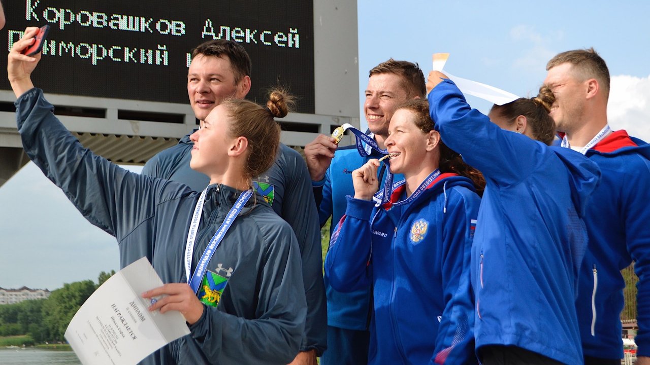 Приморские гребцы открыли новый сезон медалями Кубка России