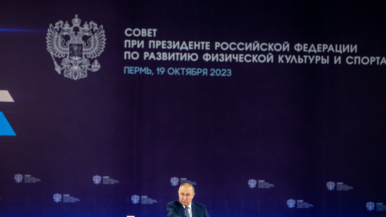 Президент России поддержал предложение Олега Кожемяко о создании центров спорта в Приморье
