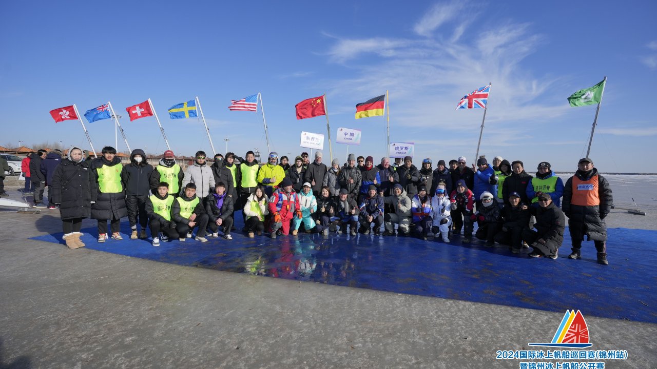 Приморцы успешно съездили в Китай на международные соревнования по буерному спорту